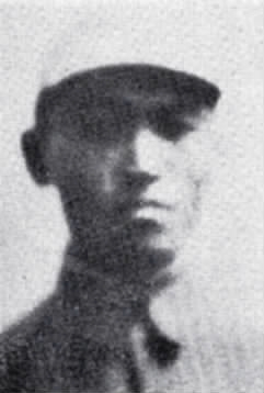 才山(1911——1945),男,漢族人,原名才治安,又名才維誠,遼寧省黑山縣人。“九一八”事變前,曾在哈爾濱工業大學求學,東北淪陷后,轉入東北政法學院學習,從此,開始了抗日秘密活動。1937年正式參軍,同年參加了中國共產黨。到冀東后,任冀東軍分區副參謀長。1940年春,改編為八路軍晉察冀軍區步兵第十團,白乙化任團長,才山任團參謀長。奉命挺進平北,開辟豐(寧),灤(平),密(云)敵后抗日游擊根據地。1945年7月4日在遵化縣楊家峪戰斗中犧牲,時任晉察冀軍區第十三軍分區副參謀長。